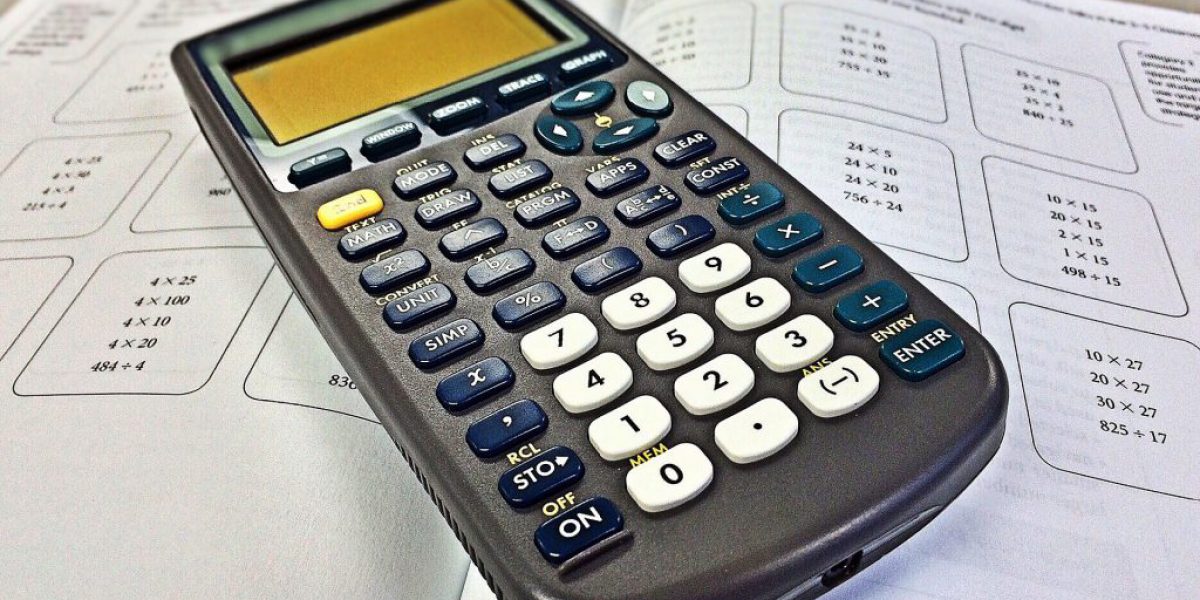 calculator-988017_1920